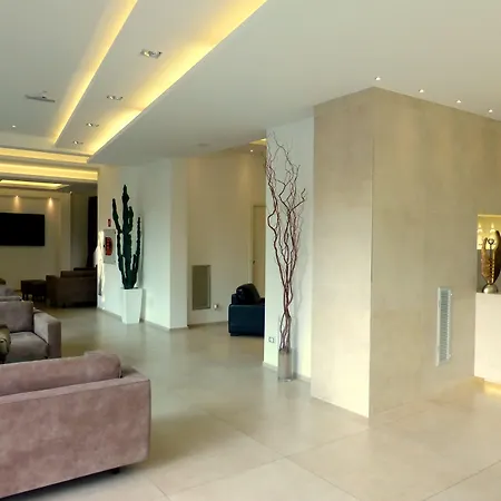 Отель Baldinini & Gb Restaurant Римини