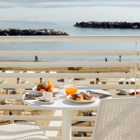 Baldinini & Gb Restaurant Hotel Rimini