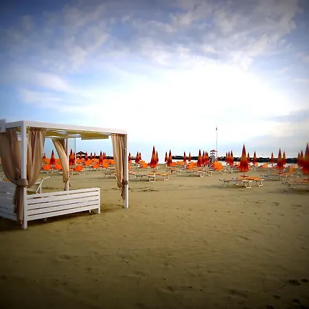 Baldinini & Gb Restaurant 4*