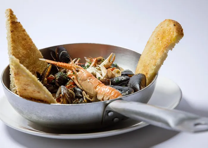 Baldinini & Gb Restaurant Отель